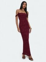 Azura Off The Shoulder Maxi Dress Burgundy - Image 2