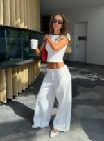 Naylor Mid Rise Wide Leg Jeans Cream Petite - Image 9