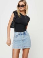 Gazelle Denim Skort Light Wash - Image 3