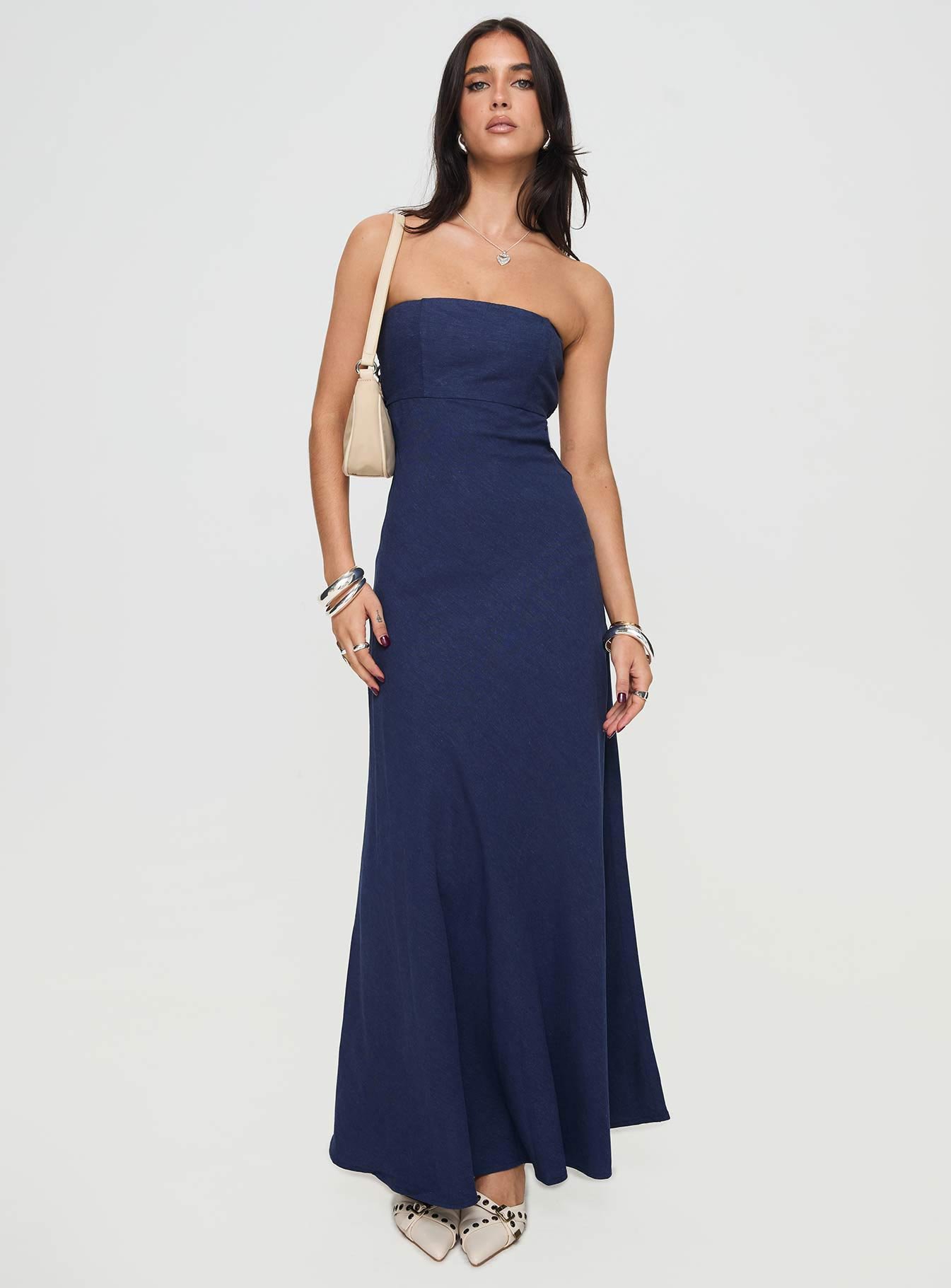 1-modelinfo-elisha-us2_c0da3528-5c11-47ff-8ee4-44cb1aa2f1d2-1 Yahir Strapless Maxi Dress Navy - Image 1