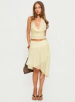 Evaleine Asymmetrical Chiffon Midi Skirt Baby Yellow - Image 3