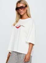 Stay Spicy Graphic Top White - Image 4