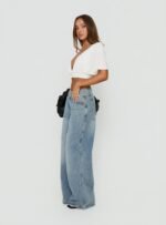 Ramos Low Rise Double Button Wide Leg Jeans Light Vintage Blue - Image 4