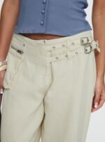 Paltrow Mid Rise Wide Leg Cargo Jeans Cream - Image 7