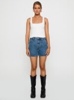 Lou Carpenter Denim Shorts Mid Wash - Image 7